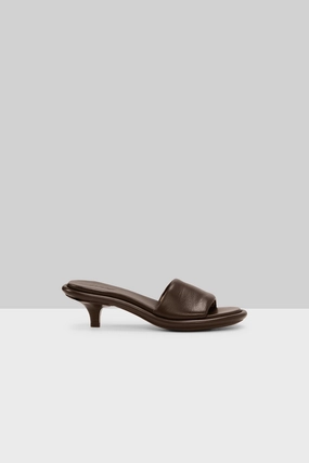 Soft Urban Core Low-Key Performance Spilla Leather Kitten Heel Sandal In Chocolate