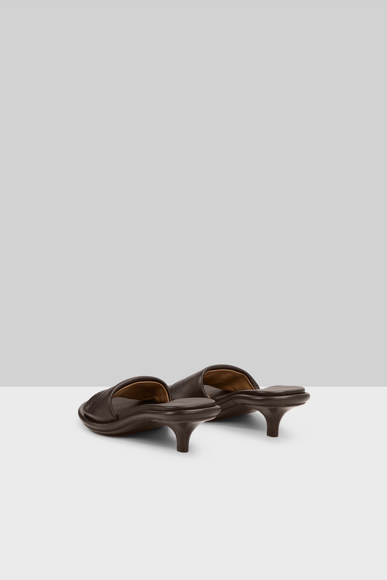 Urban Active Style Simplified Spilla Leather Kitten Heel Sandal In Chocolate