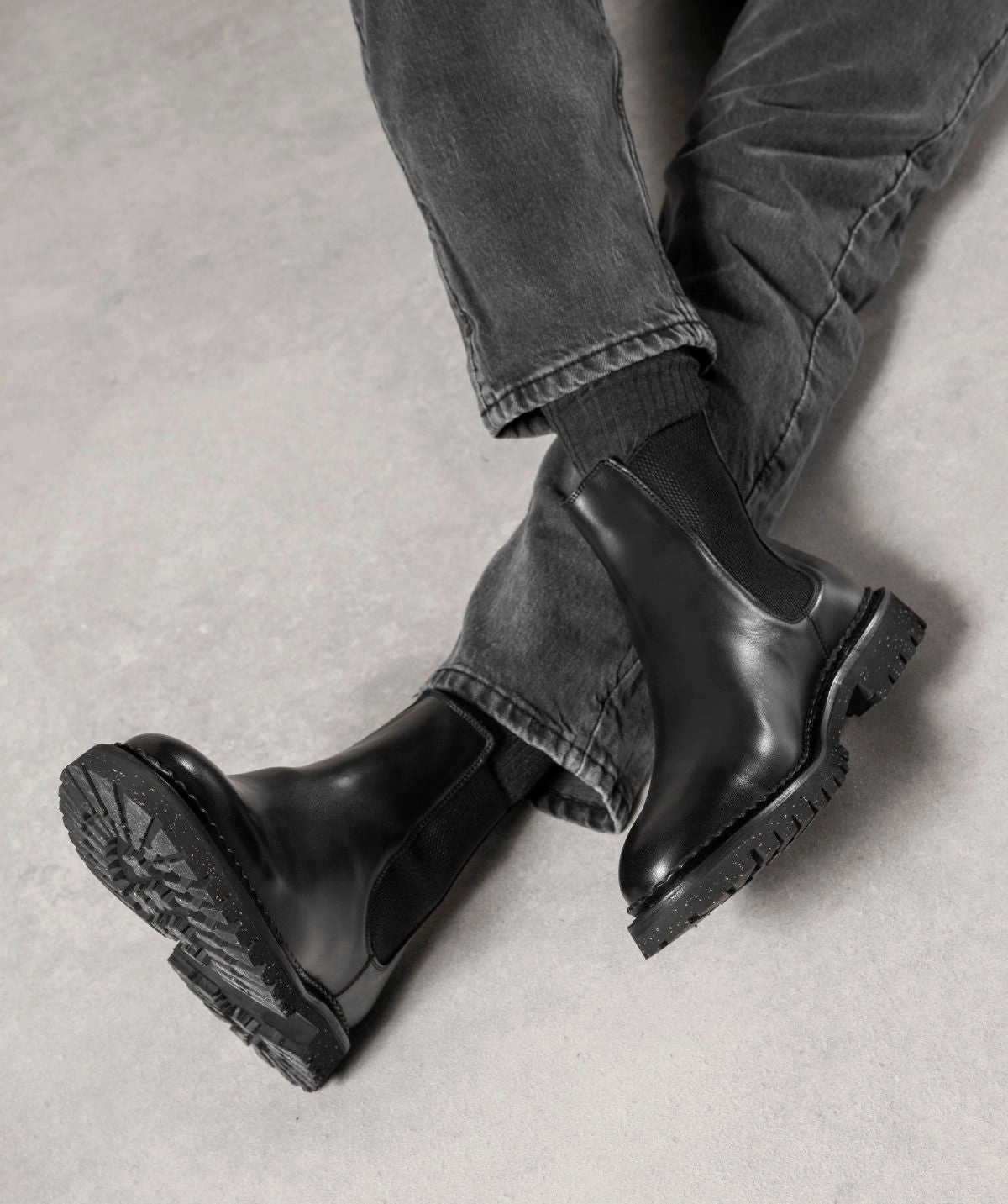Dynamic Layerwear All-Weather Vibe Fulham Black Ankle Boots