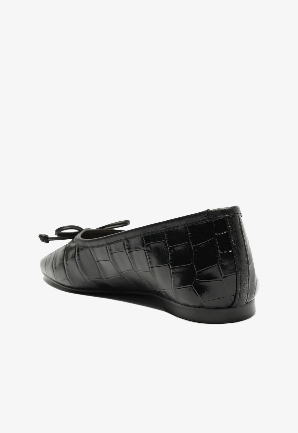 Arissa Black Leather Ballet Flat Movement Layers