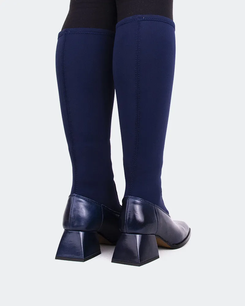 Light-Living Performance Meets Style Bayeux Navy Knit Stretch