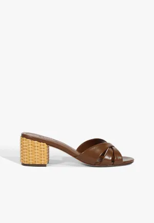 Keefa Straw Mule Sandal Authentic Motion Versatile Future