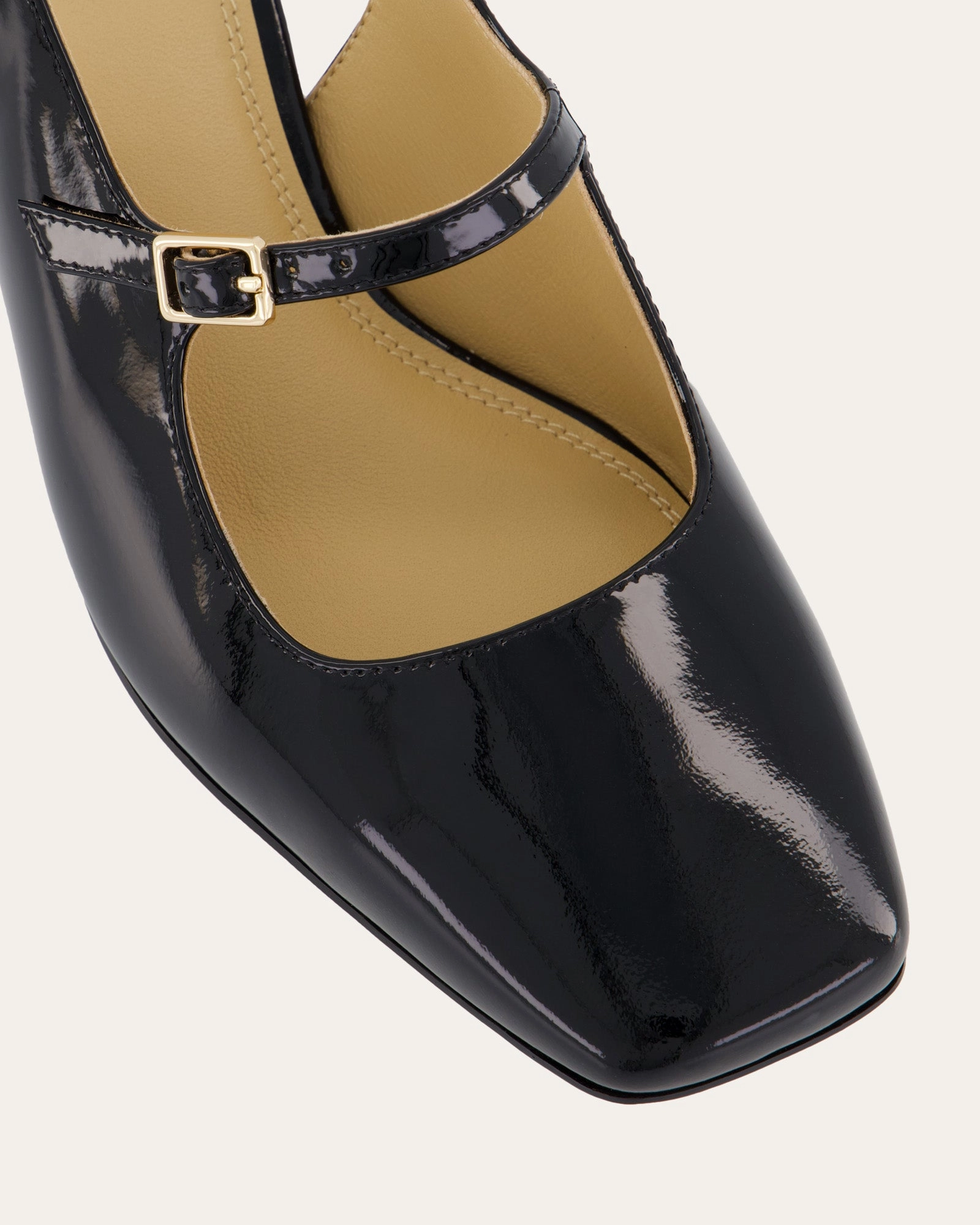 Crafted Flow Peggy Low Heels Black Patent