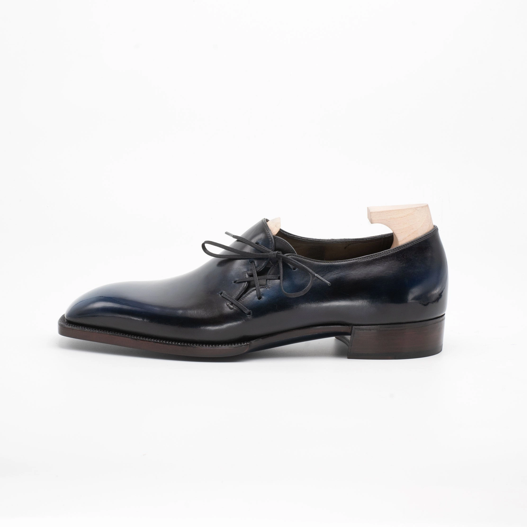 Cool And Clean 1202 Collection - Handmade Wholecut Oxford