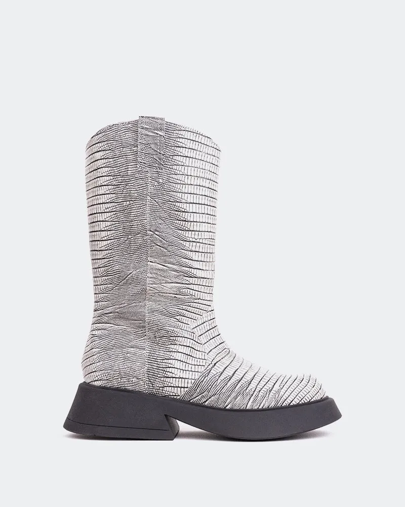 Gaulle Bone Leather Minimal Focus
