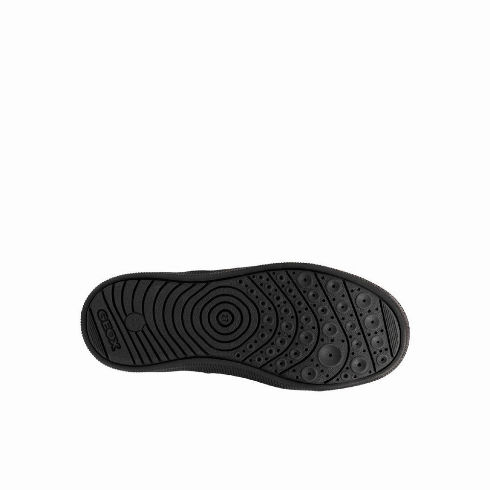 Geox J Arzach B. D Senior Trainers Seasonless Design Engineered For Now