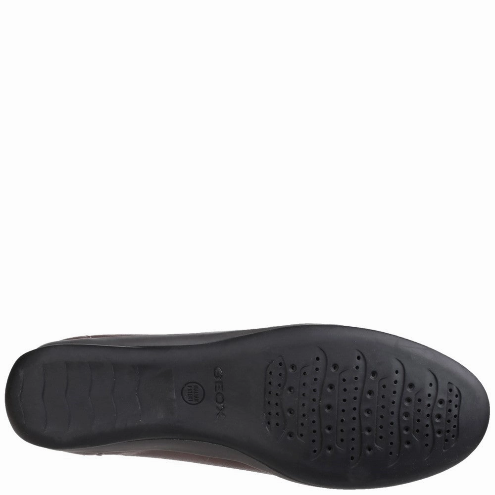 Cool Motion Adapt Your Pace Geox Yuki Slip On Moccasin Shoe