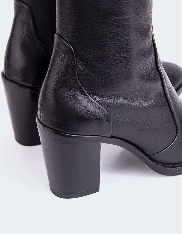 Low-Profile Style Future-Ready Fit Giove Black Leather