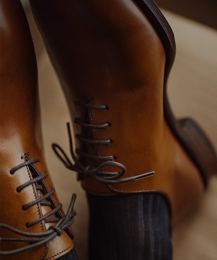 Balanced Design Giulia Patinated Brown Oxford Shoes