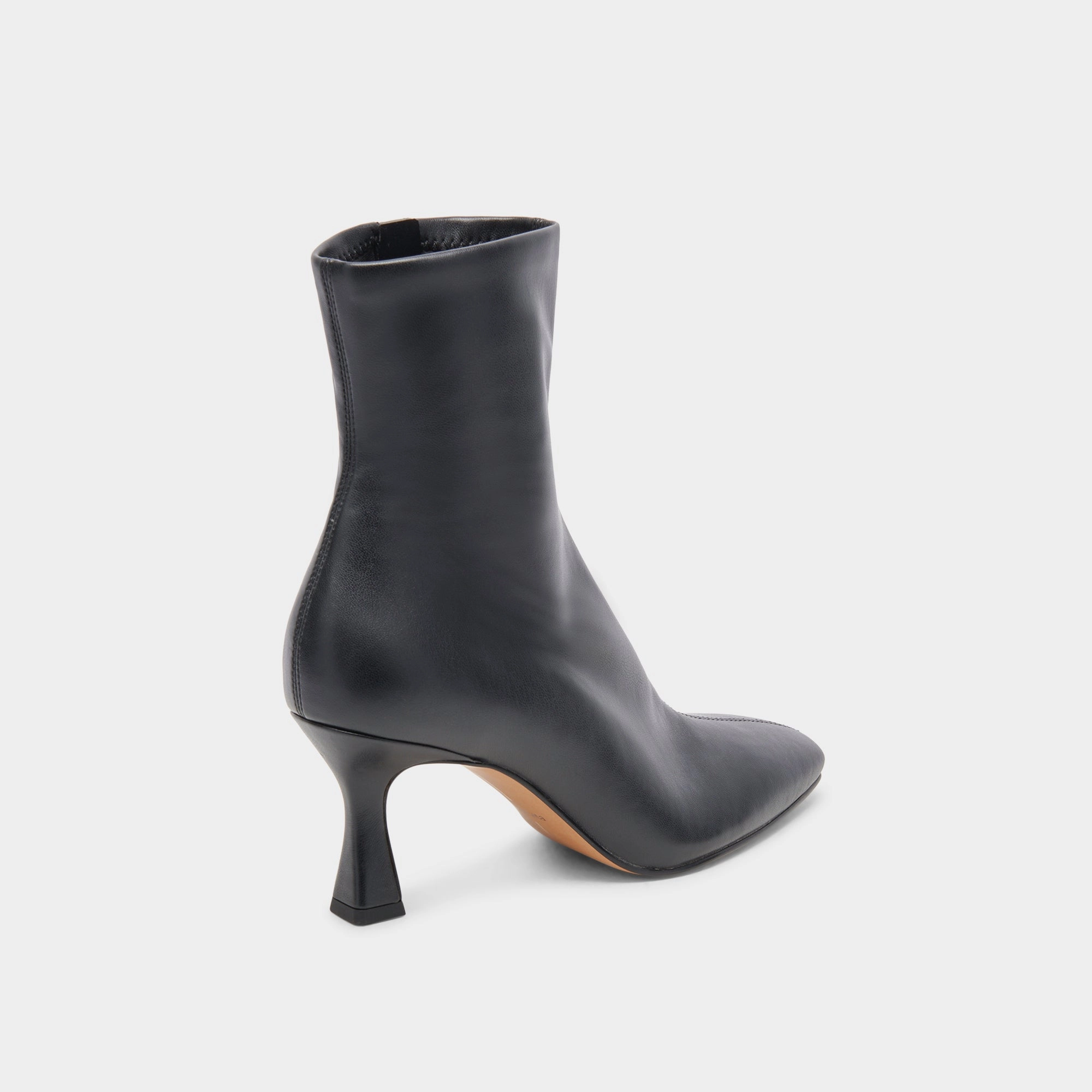 Laid-Back Luxe Universal Fit Glamor Boots Black Stella