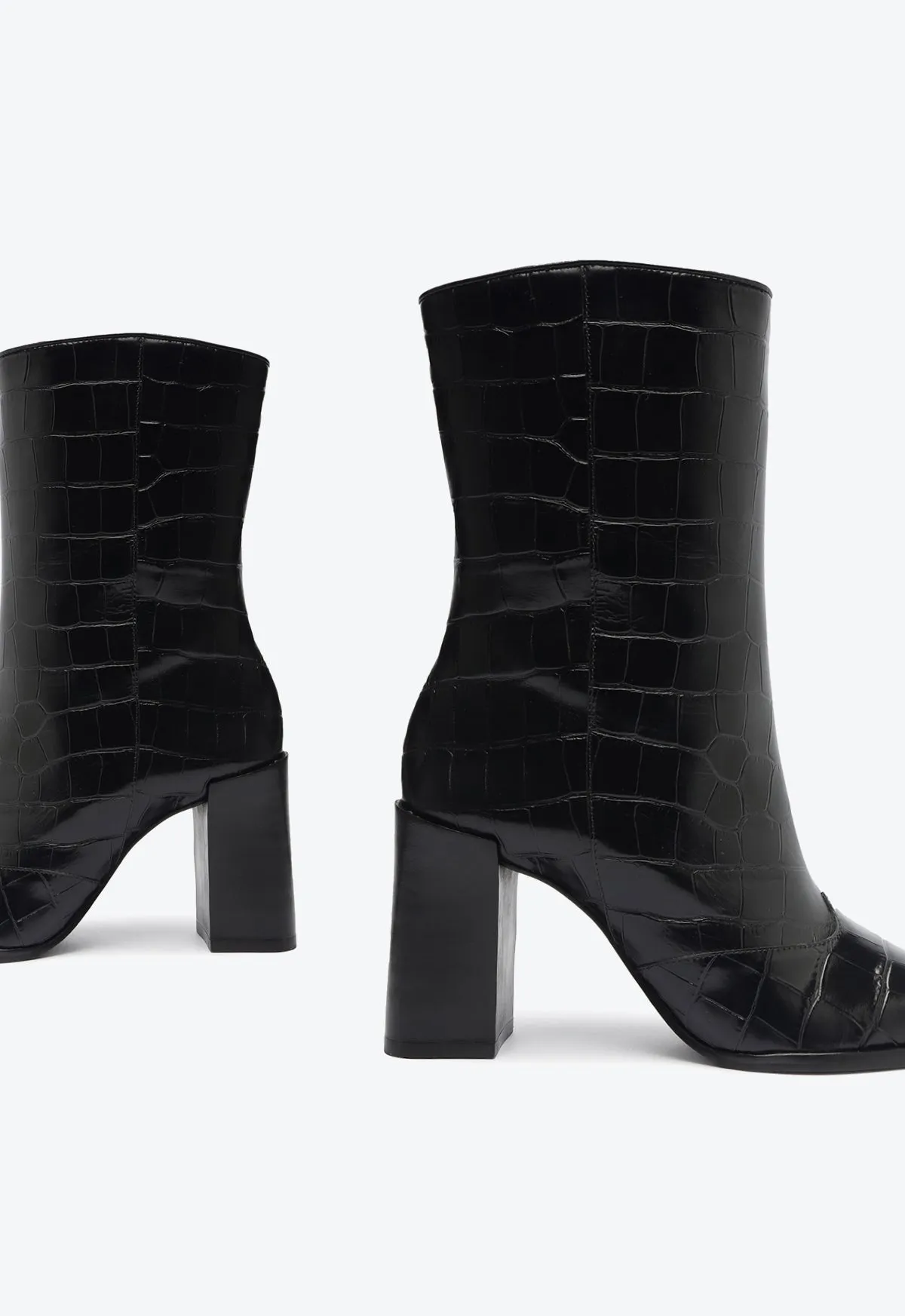 Motion Clarity Raffaela Croc Bootie