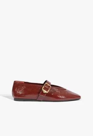 Refined Looks Confident Minimal Courtney Buckle Patent Flat