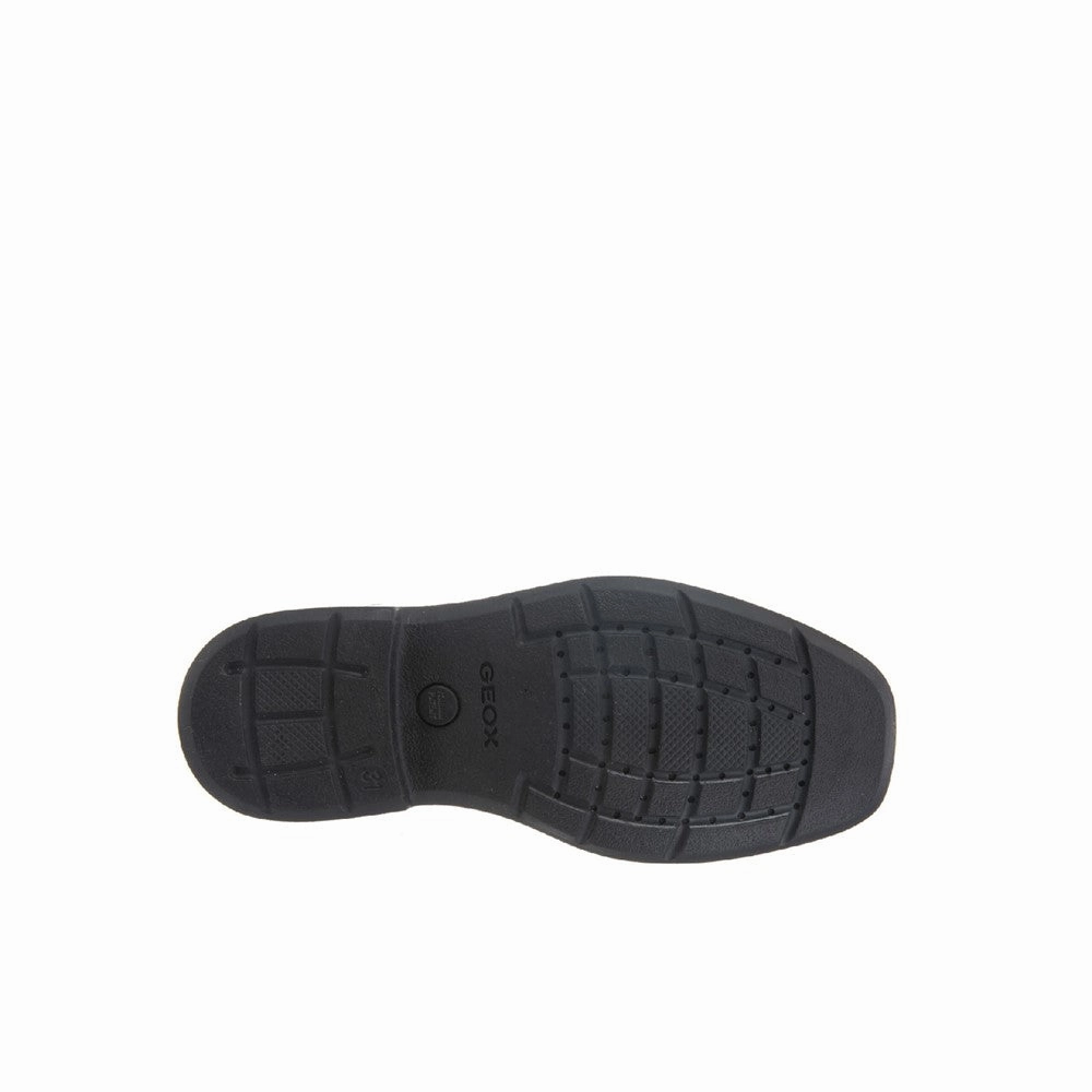Engineered For Flow Fresh Expression Geox J Federico M School Shoes Size 1 - 1.5