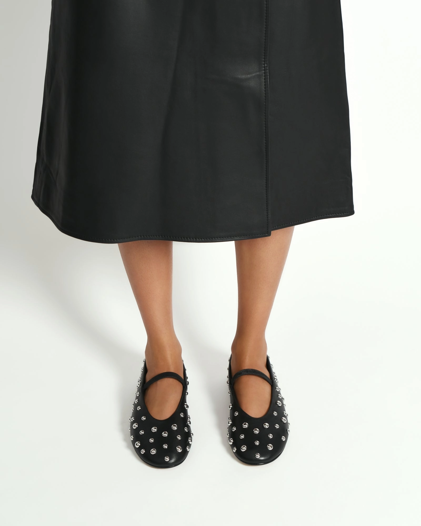 Goldie Casual Flats Black Leather Everyday Dynamism