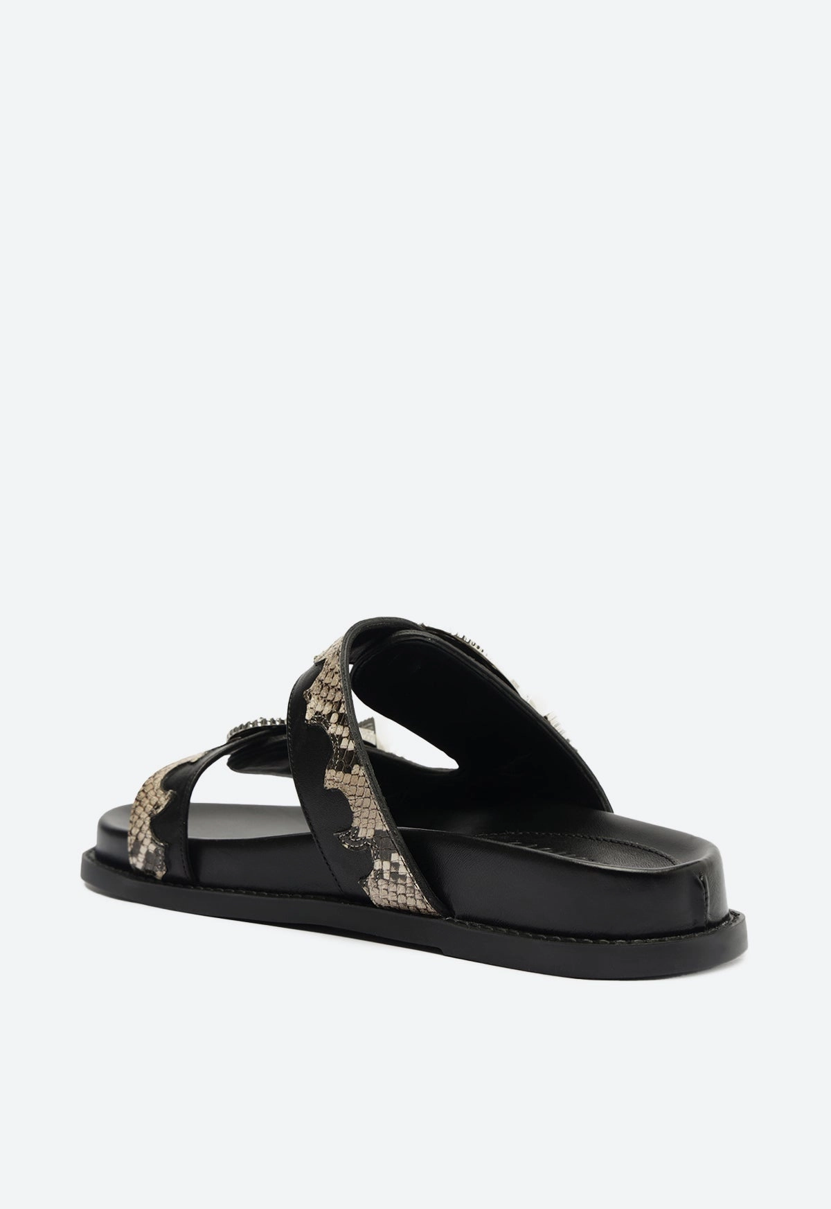 Urban Optimized Style In Sync Harper Sporty Leather Sandal