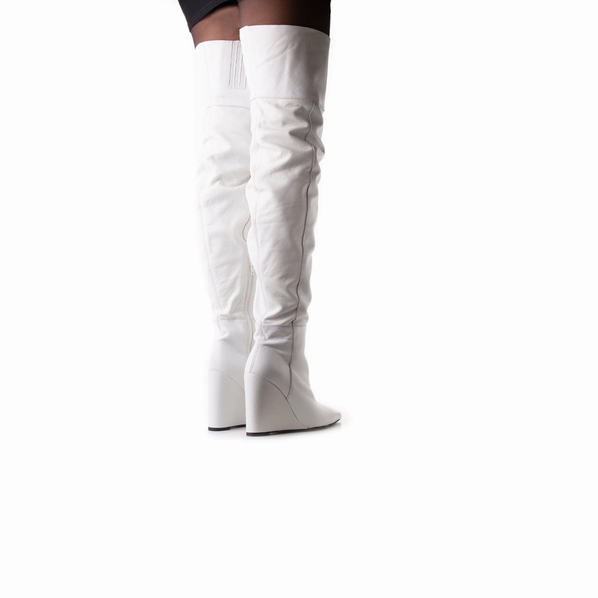 Harvest White Leather Function-Refined Lifestyle Drop