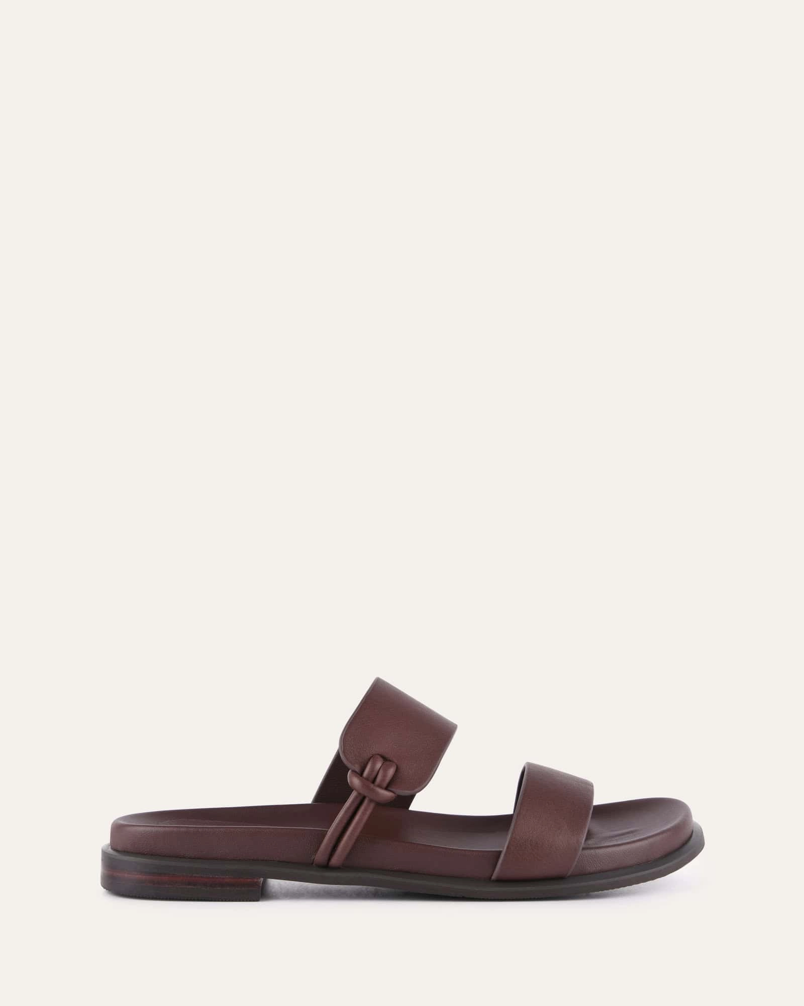 Hayes Flat Sandals Brown Leather Pure Look Move Smarter