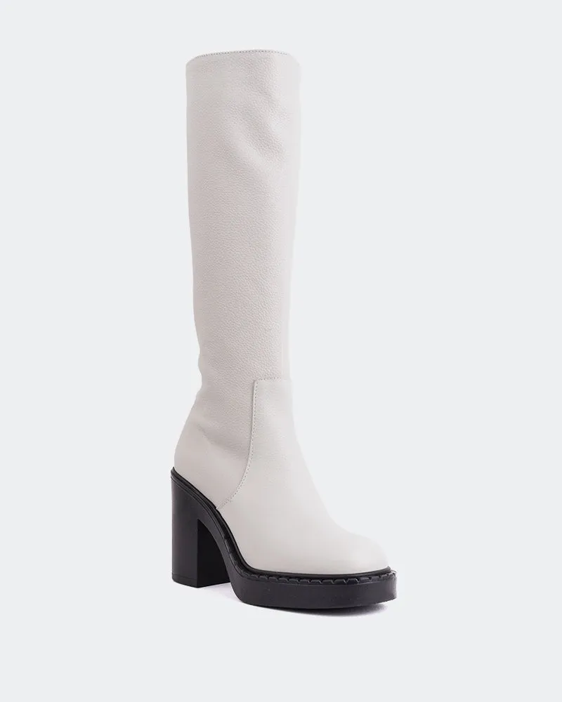 Cool Shift Refined Minimalism Hedon Off White Leather