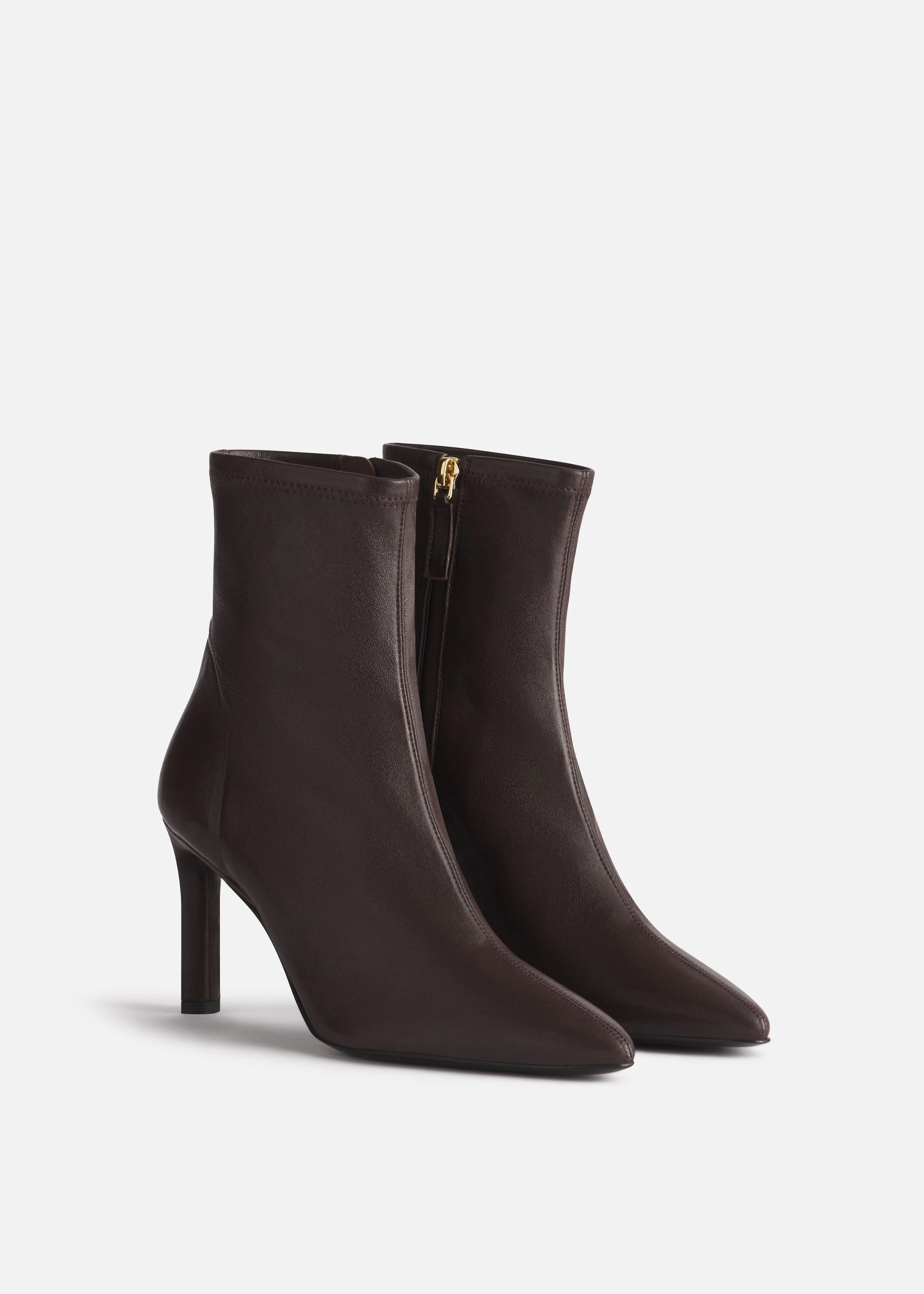 Heeled Leather Sock Bootie In Chocolate Flow In Motion