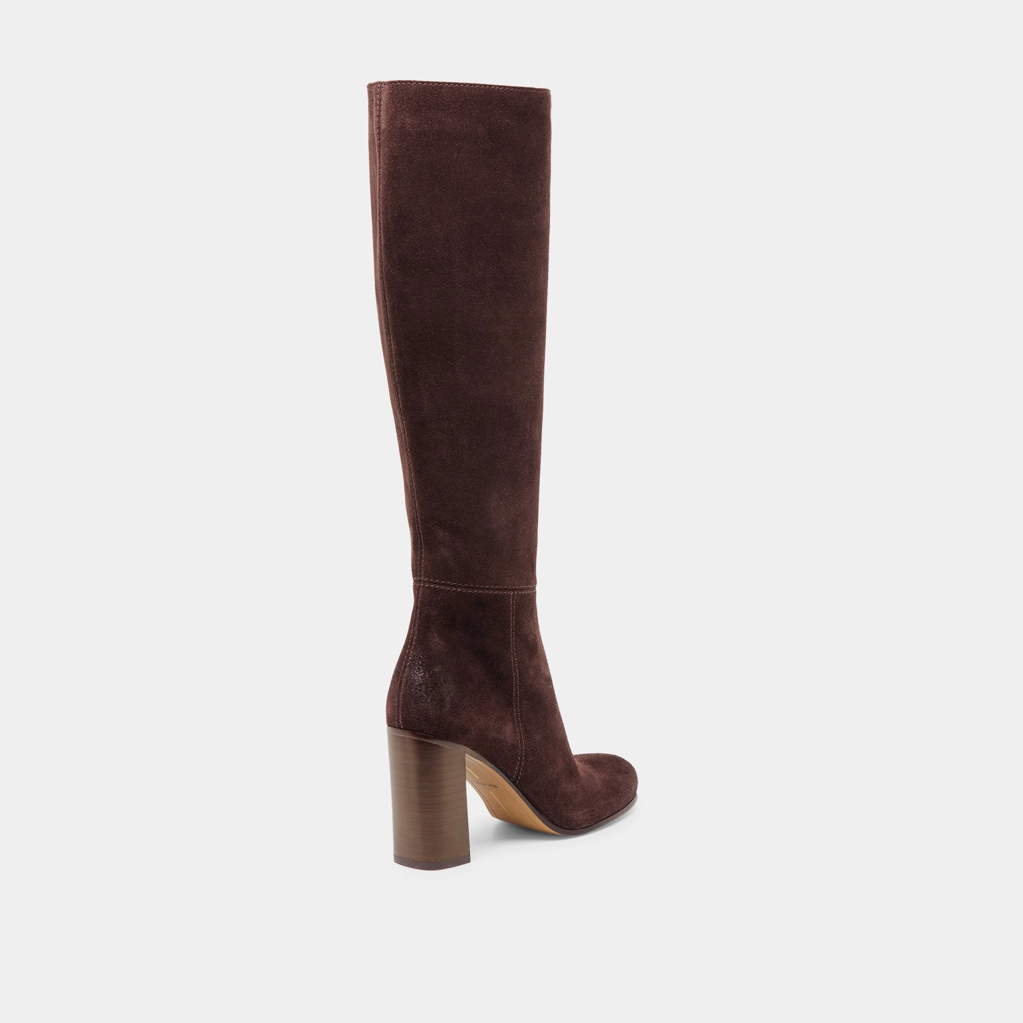 Style Without Noise Hudsin Boots Mahogany Suede