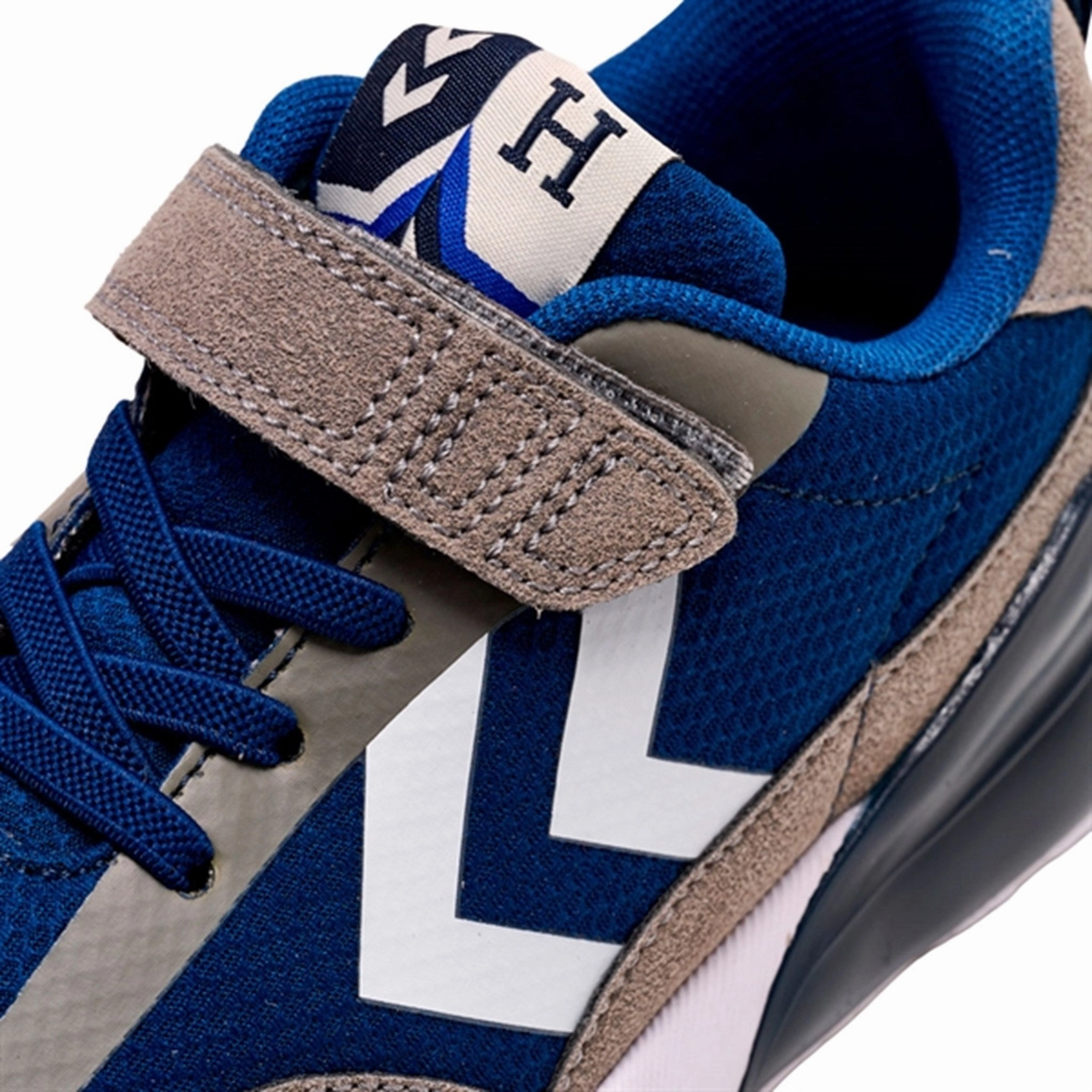 Bold Looks Hummel Daylight Jr Sneakers True Blue