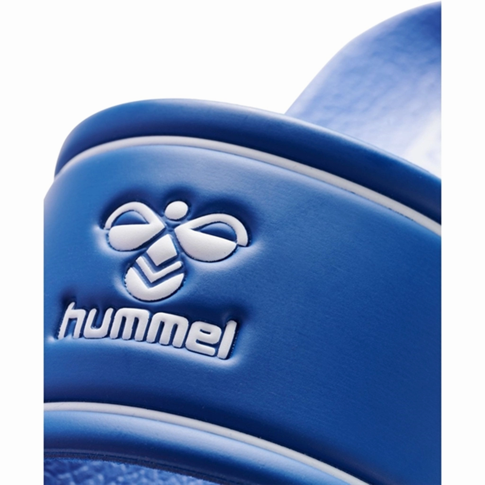 Feel-Based Fashion Hummel Pool Slide Jr Sandal Dazzling Blue