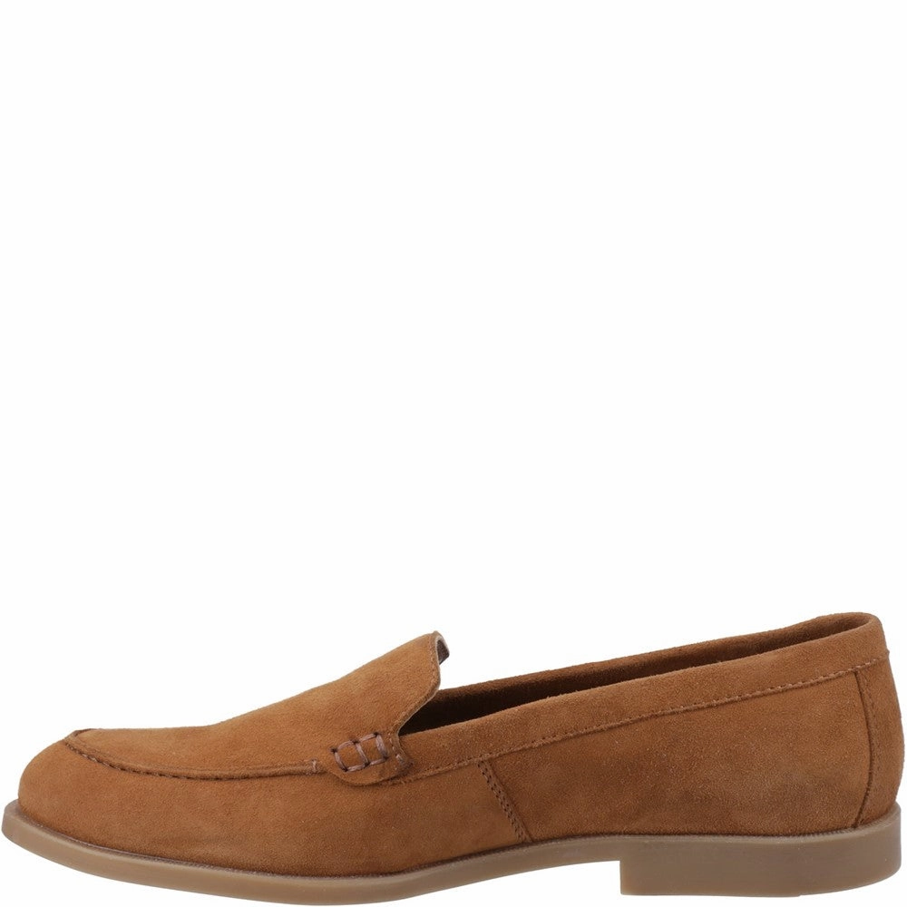 Minimal Details Uncomplicated Fit Hush Puppies Natasha Loafer