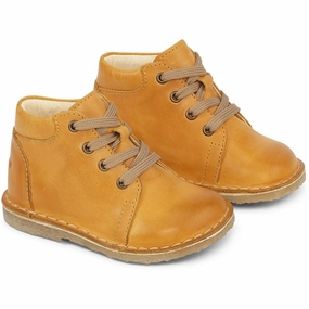 Dynamic Looks Made To Perform Bundgaard Oma Lace Yellow Ws Shoe
