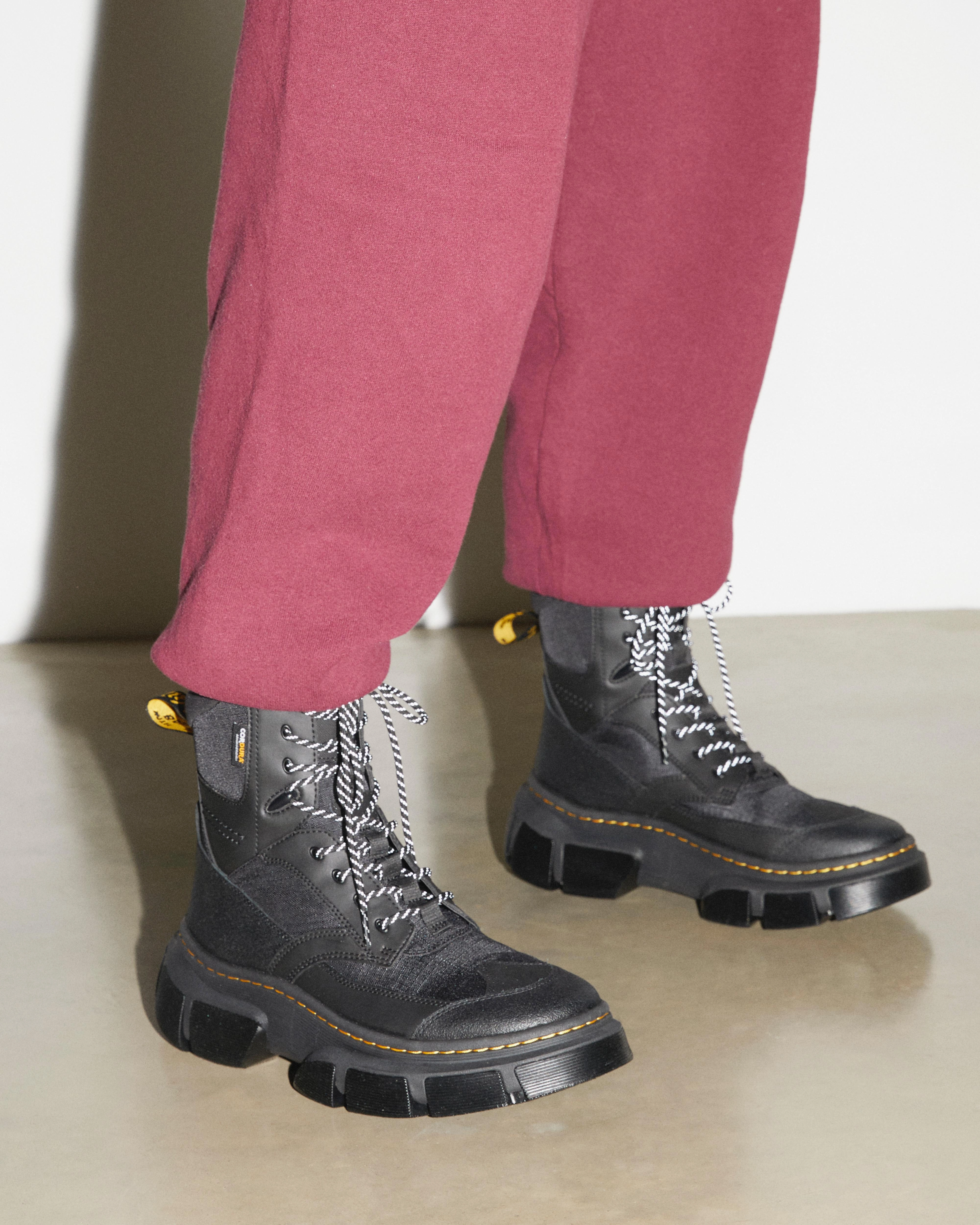 Feel The Flow Dmxl Utility Boots