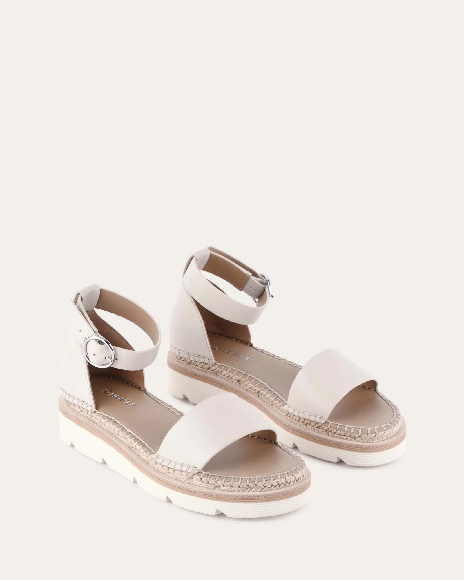 Live Lightwear Style Meets Tech Ivy Flat Sandals Off White Leather