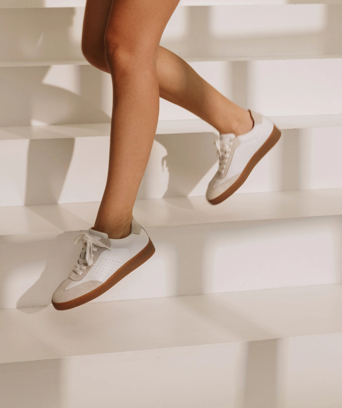 Versatile Layers Jane White Sneakers