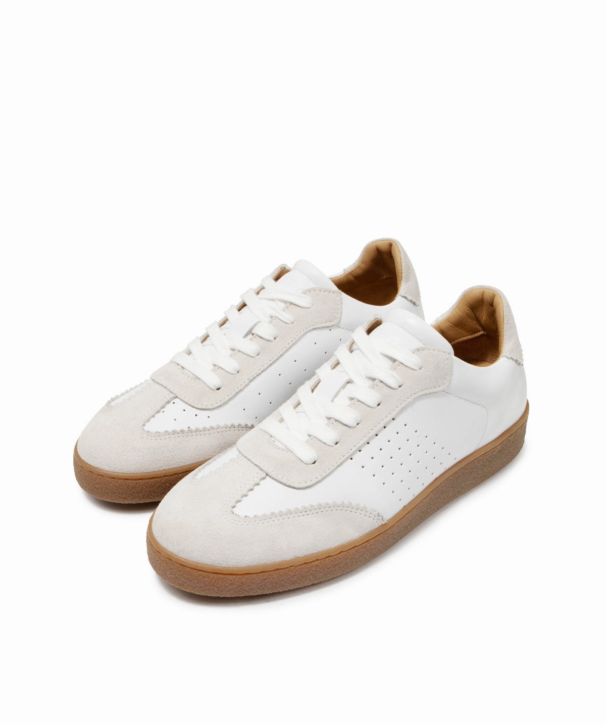 Minimal Focus Quiet Statement Jane White Sneakers