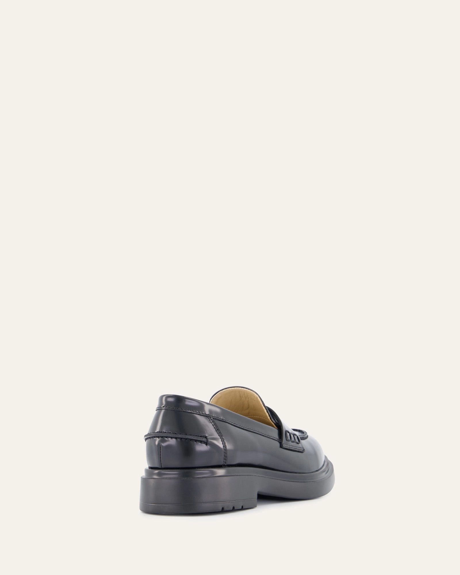 Jarvis Loafers Black Leather City-Proof Soft Structure