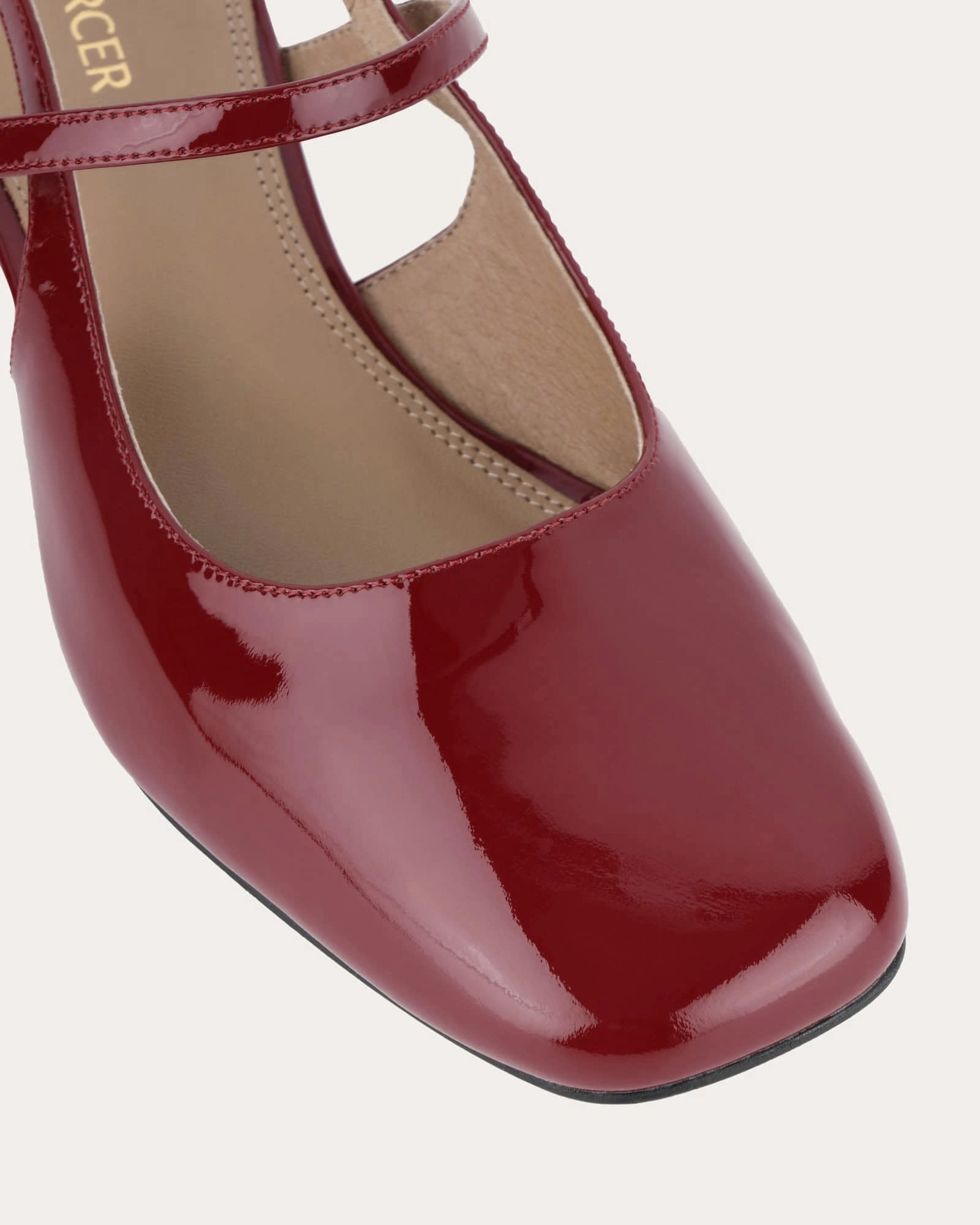 Jenna Low Heels Ruby Red Patent Live Light Clean-Forward