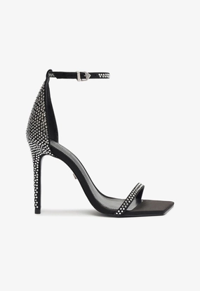 Jenna Sandal Premium Feel Form Redefined