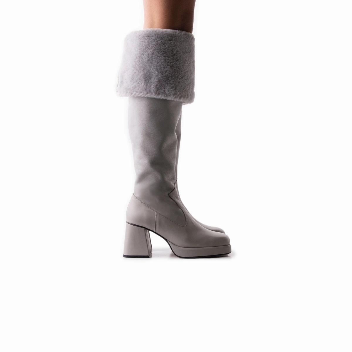 Jesse Grey Leather Smooth Fit Timeless Cool
