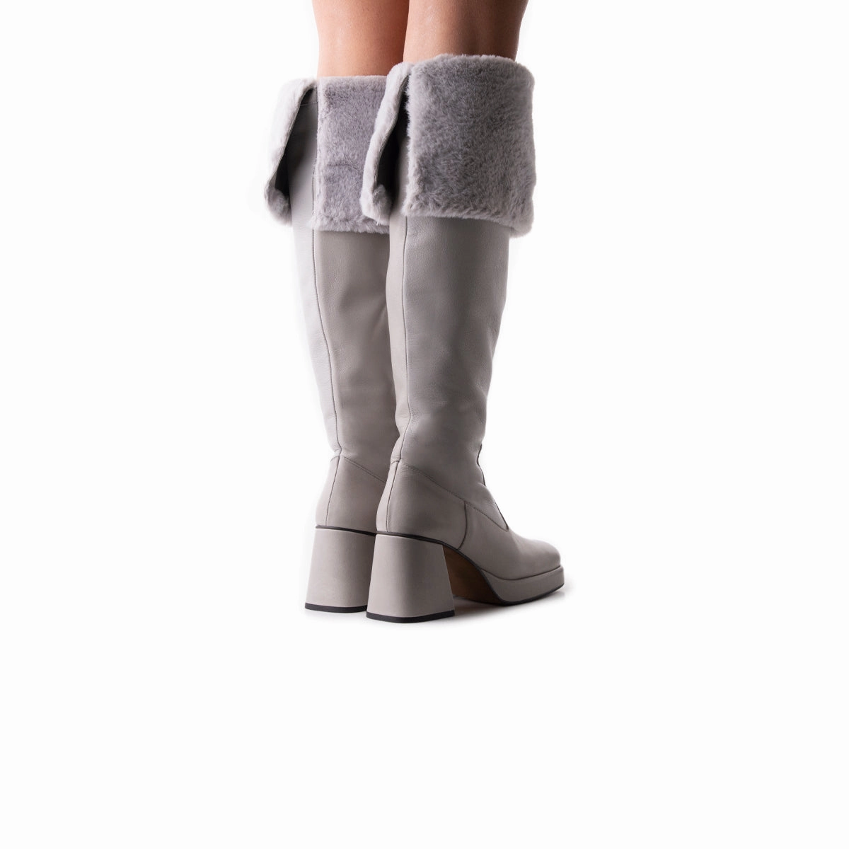Everyday Sleek Utility In Style Jesse Grey Leather