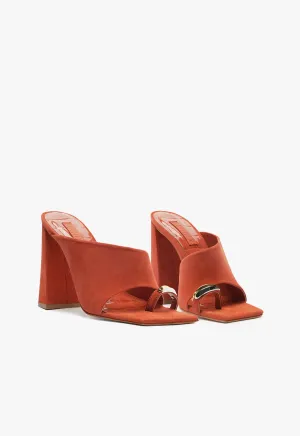 Jodie Sandal Adapt Your Pace Streamlined Life