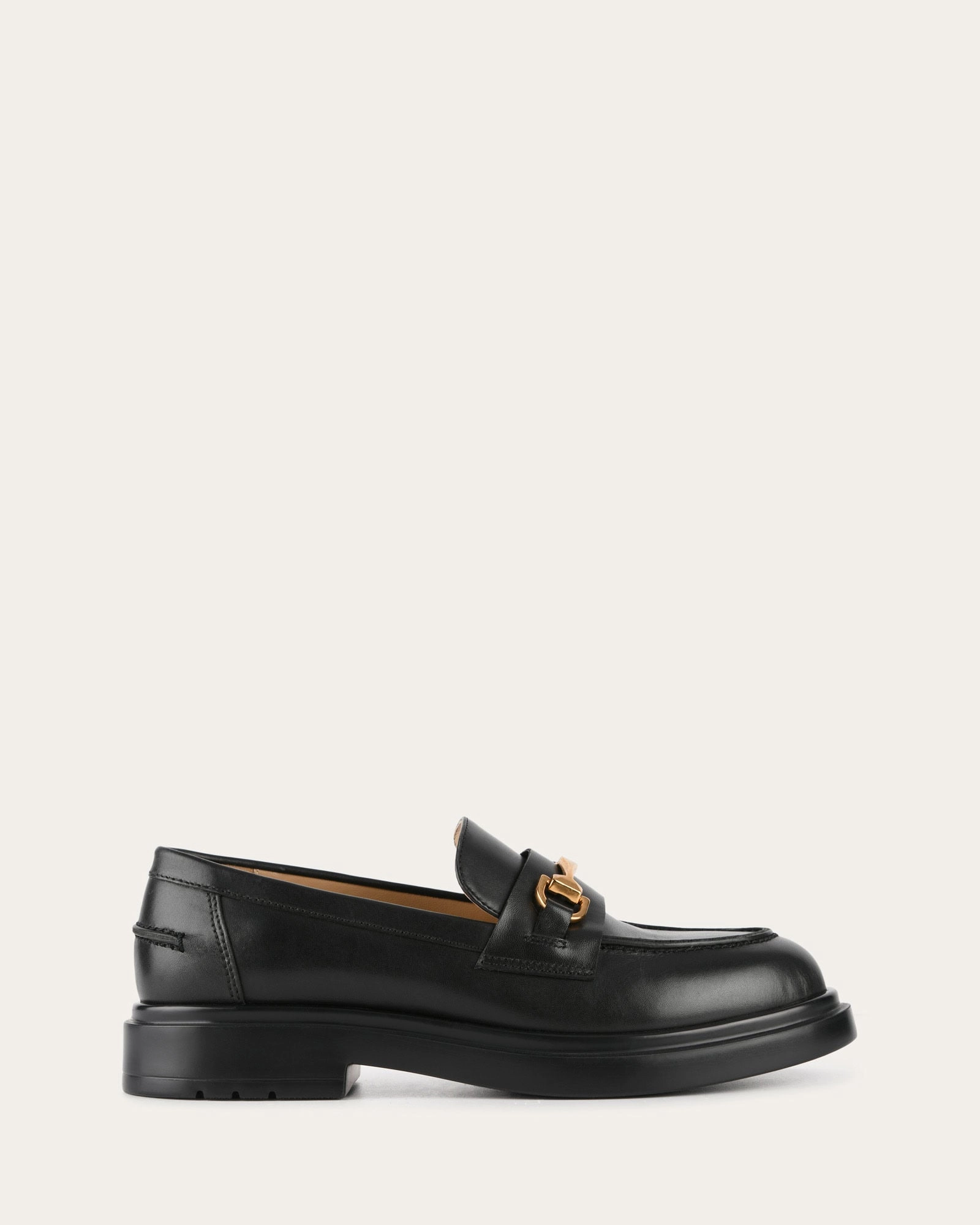 Julio Loafers Black Leather Authentic Motion