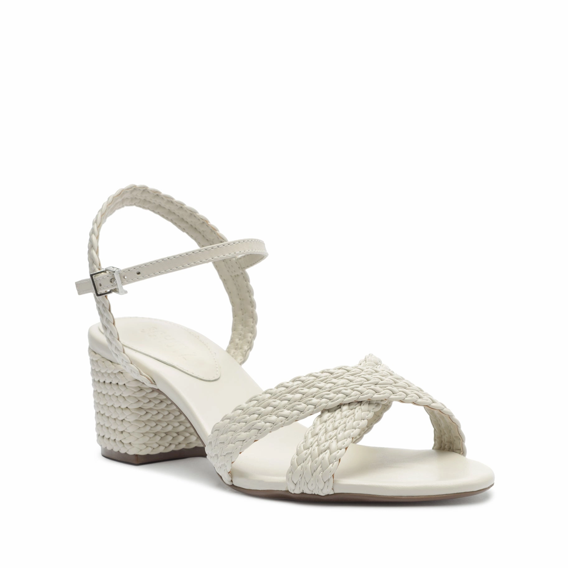 Refined Minimalism Style In Action Karima Block Atanado Leather Sandal