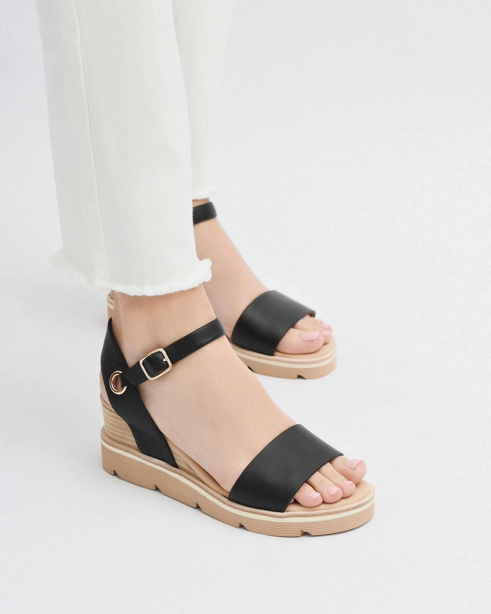 Katie Mid Heel Wedge Sandals Black Leather Clean Forms