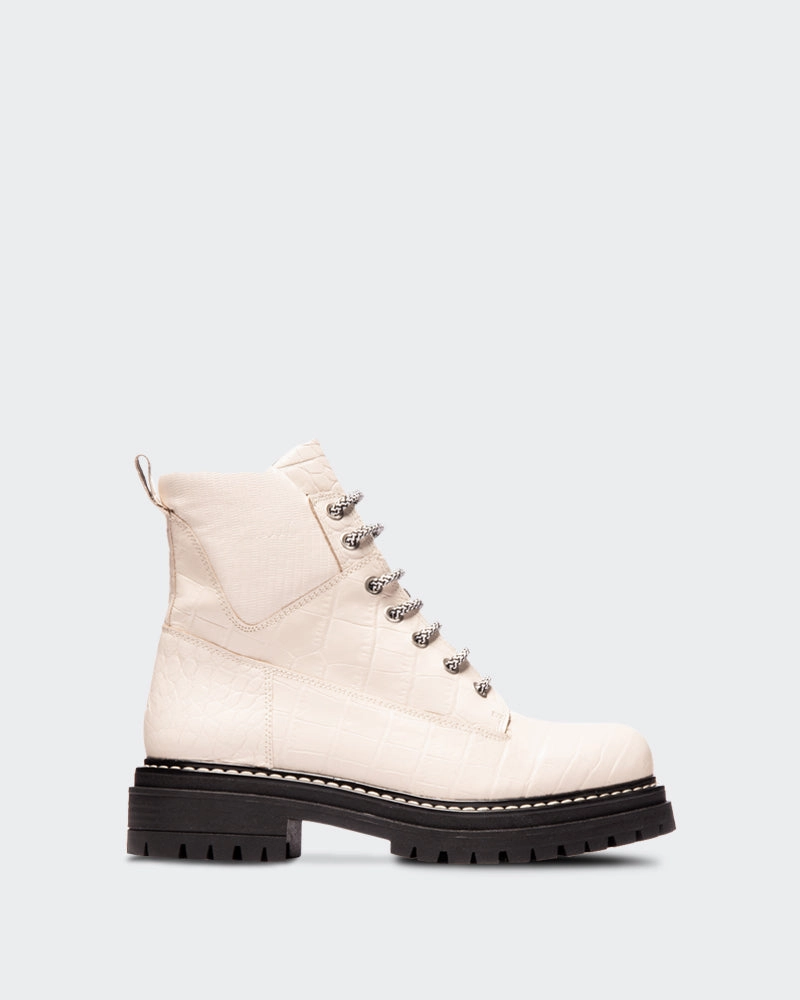 Everyday Motionwear Activewear Redefined Kawasaki Off White Croco