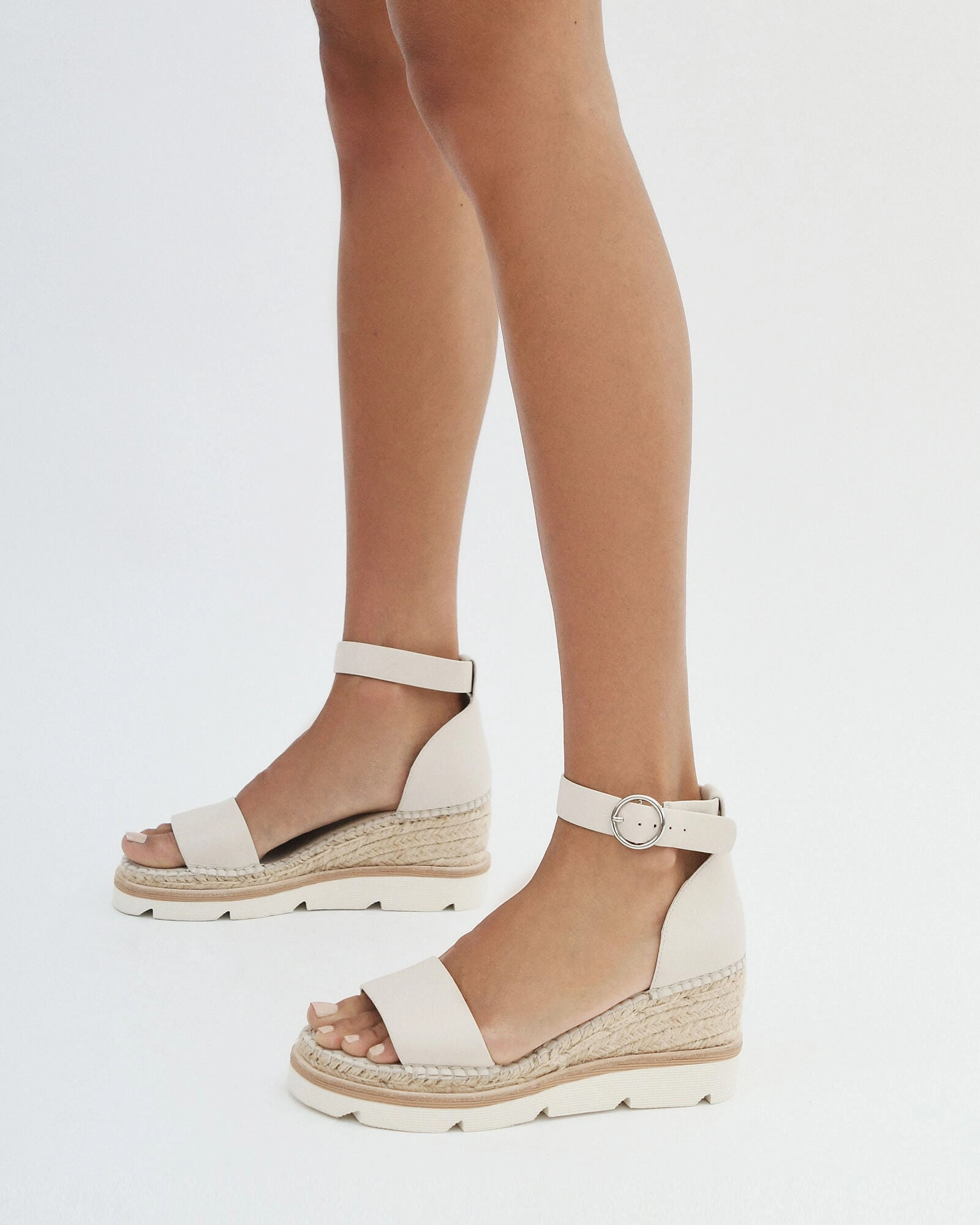 Cool Confidence Kelly Mid Heel Wedges Bone Leather