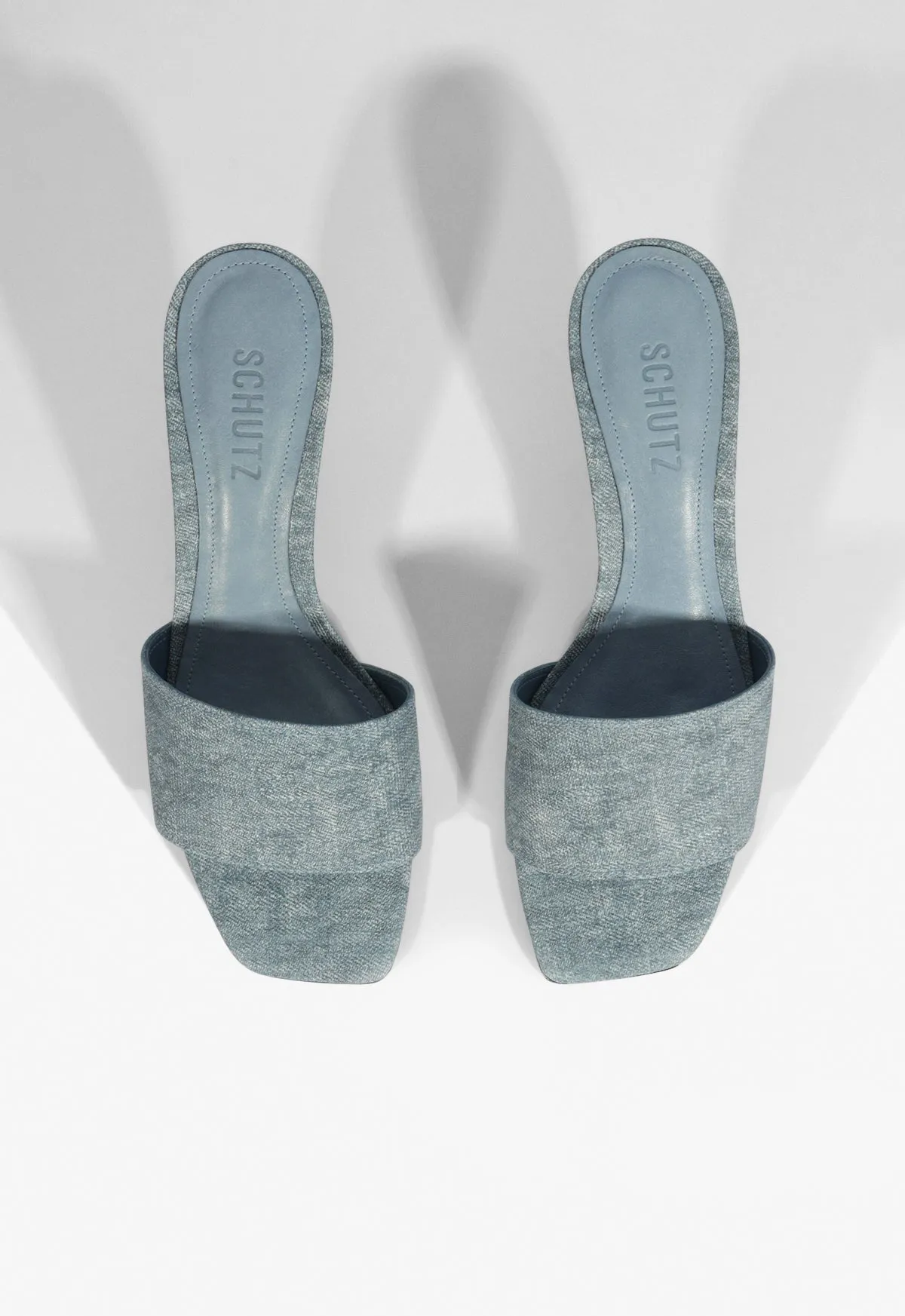 Cool Motion Urban Focus Kelsea Leather Sandal