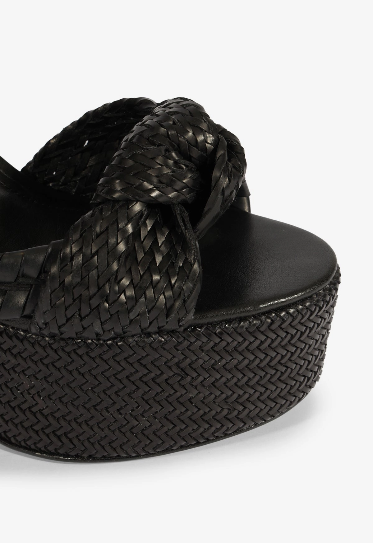 Ease Daily Future-Neutral Khari Platform Sandal