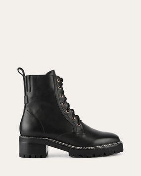 Universal Fit Clean-Styled Koda Flat Ankle Boots Black Leather