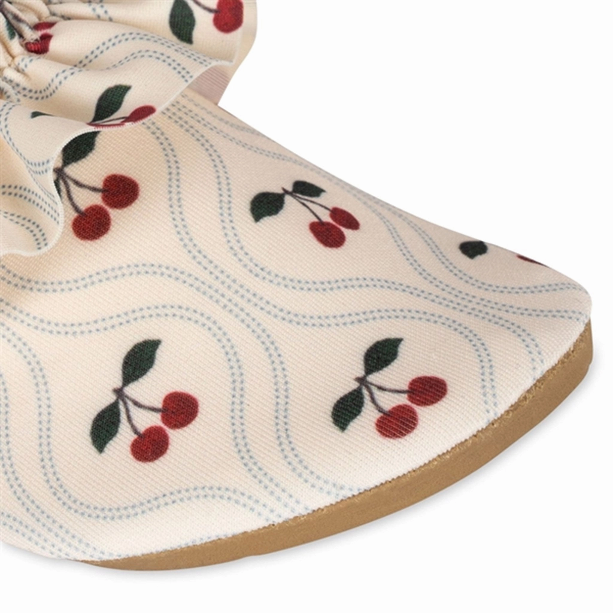 Konges Sl?Jd Manuca Frill Swim Shoes Cherry Motif Form Plus Function Flex And Fit