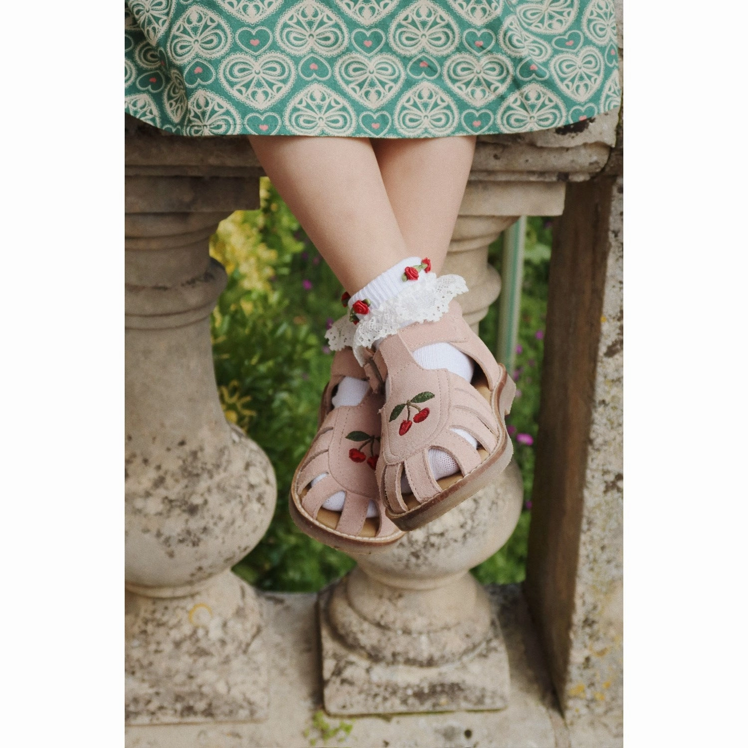 Modern Rhythm Purpose-Led Konges Sl?Jd Nuage Esmaa Sandal Suede