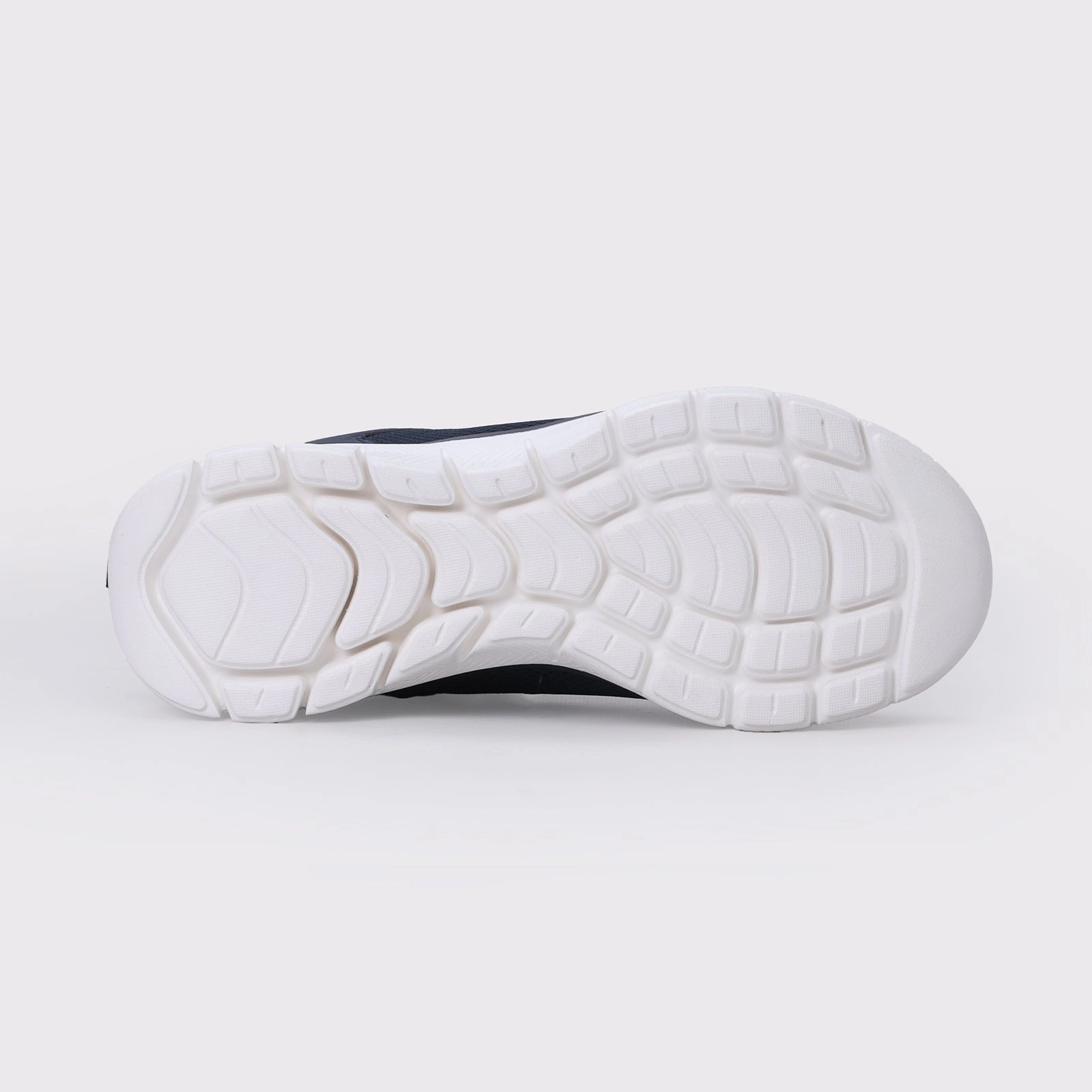 Confident Minimal Progressive Feel L-Ac-0100085