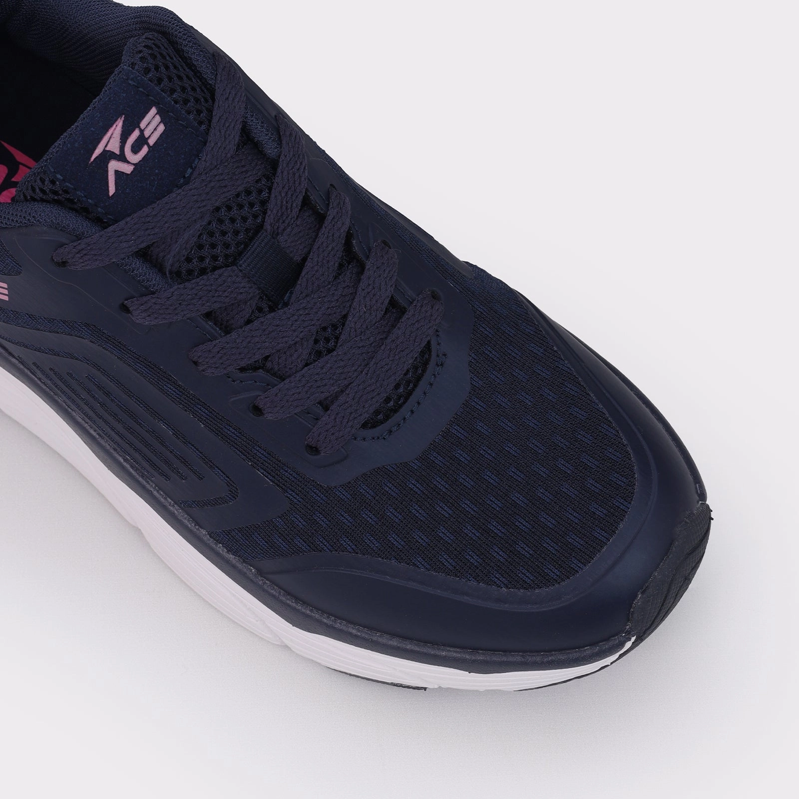 Lace-Up Sneakers For Women Form Plus Function
